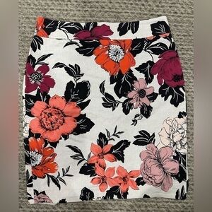 Womens Ann Taylor floral pencil skirt